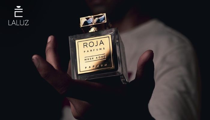 Musk Aoud Crystal Parfums với mùi hương tự do, bí ẩn