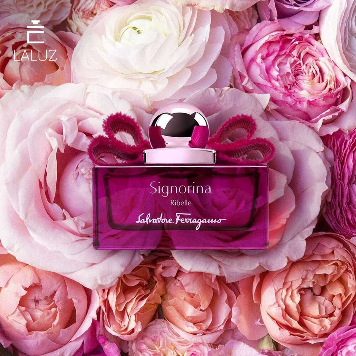 Salvatore Ferragamo nước hoa Signorina Ribelle màu hồng ngọt bắt mắt