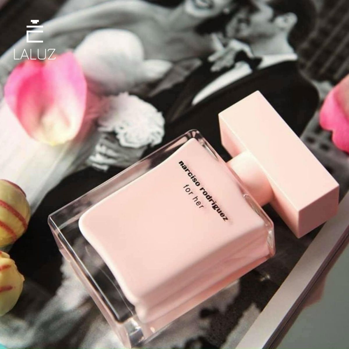 Nước hoa mùi gỗ cho nữ Narciso Rodriguez hồng