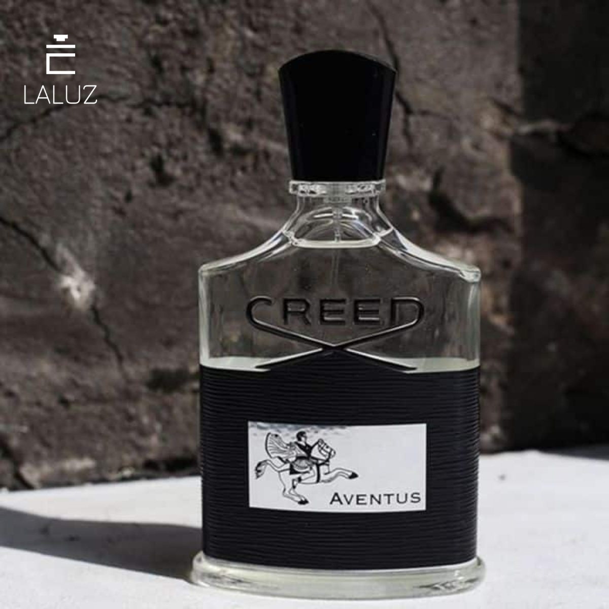 Creed Aventus được thiết kế như một vương miện