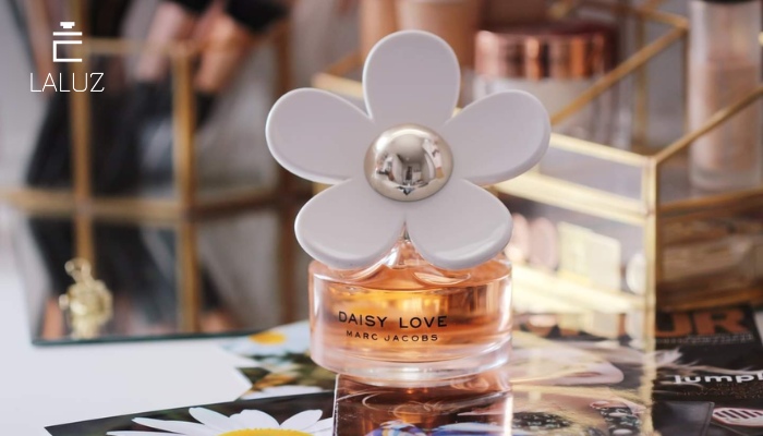 Nước hoa Marc Jacobs Daisy Love thích hợp tặng quà dịp lễ 