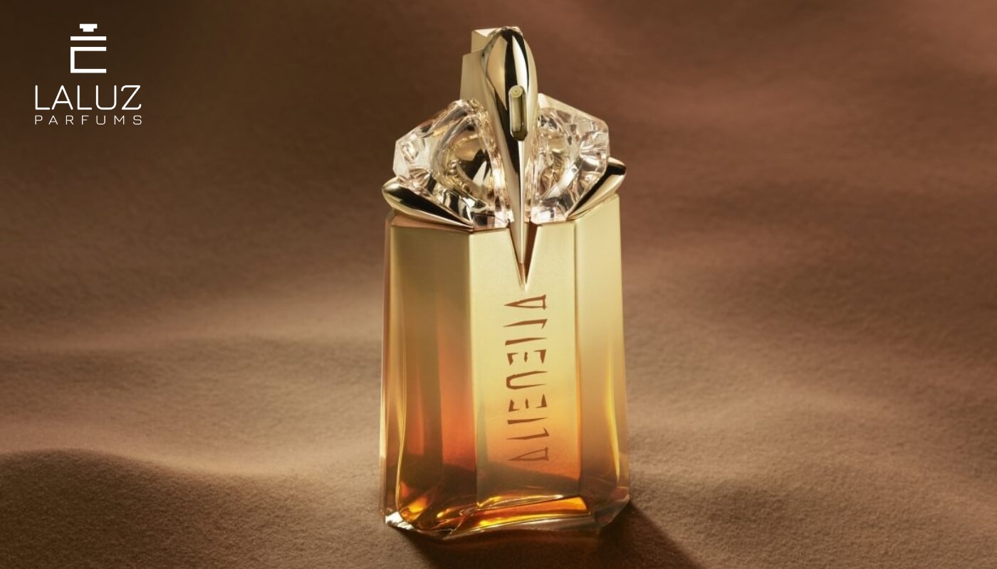 Thierry Mugler Alien Goddess EDP là sự kết hợp hoàn hảo của hương dừa ngọt ngào và hoa nhài quyến rũ