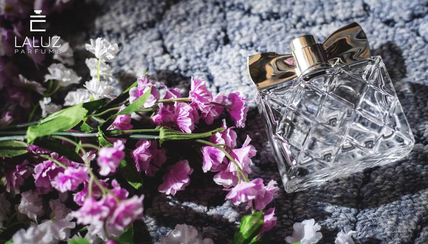 Floral (Hương hoa cỏ) - từ ngữ trong tên nước hoa