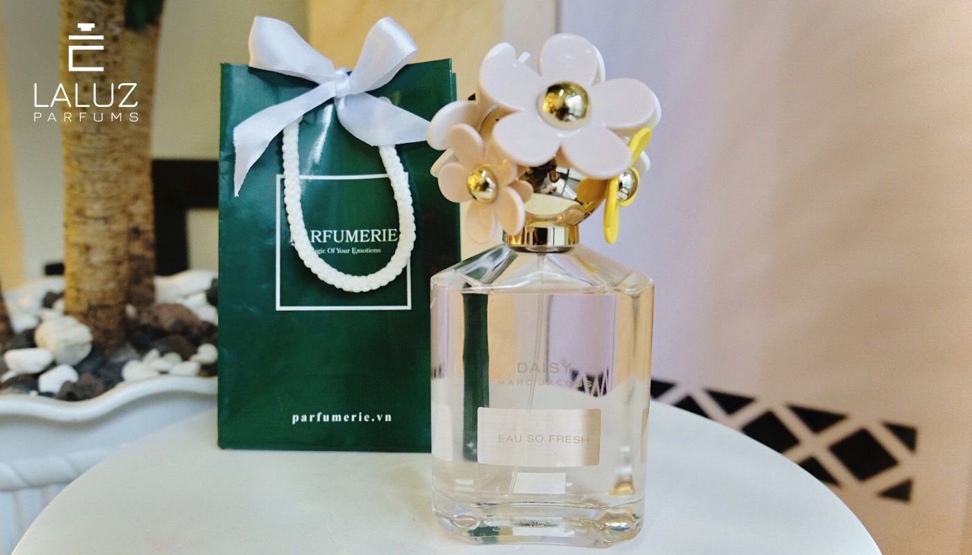 Nước hoa dành cho nữ 15 tuổi Marc Jacobs Daisy