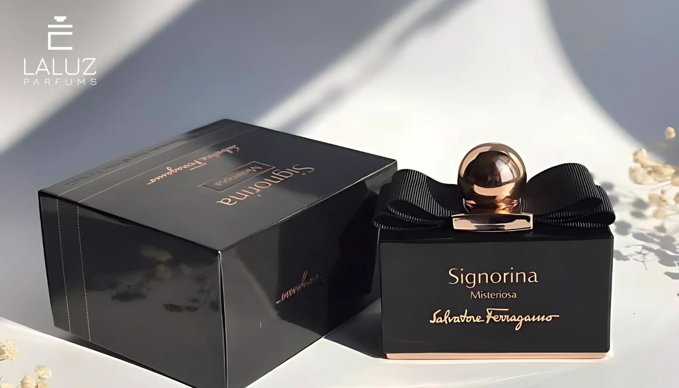 Nước hoa mùi hoa huệ Salvatore Ferragamo Signorina Misteriosa 