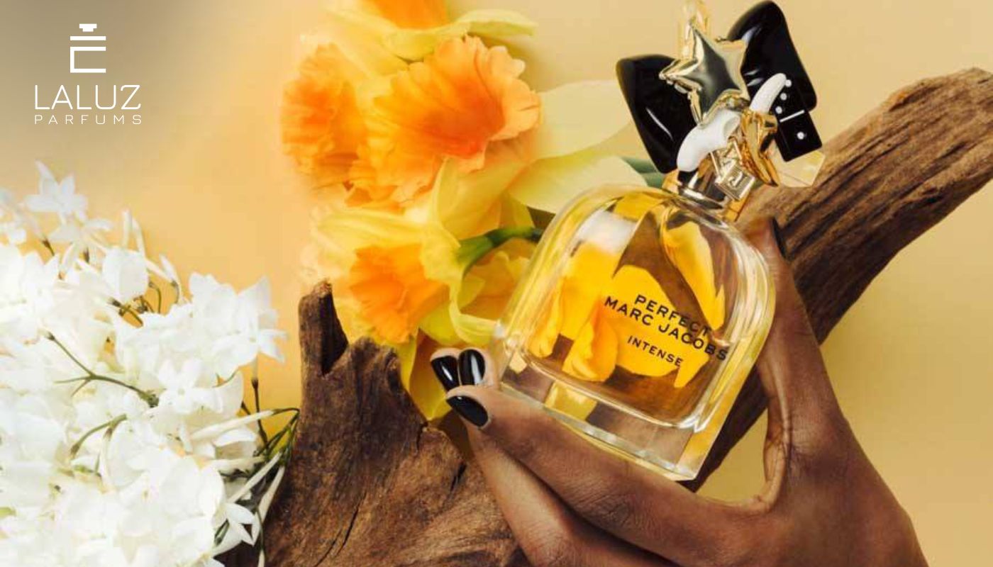 Nước hoa màu cam Marc Jacobs Perfect 